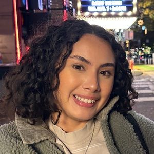 Meet your Posher, Julie